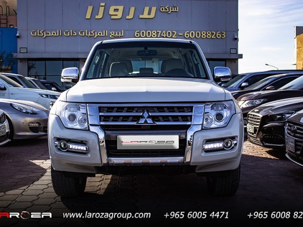 للبيع سيارة باجيرو 3.5 2022