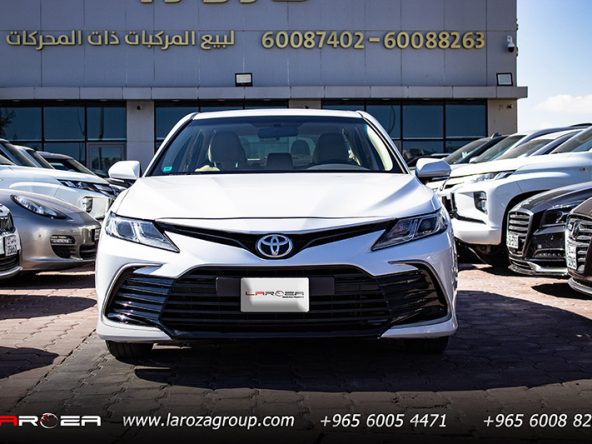 سيارة تويوتا كامري2021 للبيع