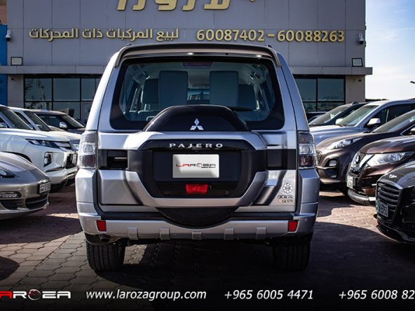 سيارة باجيرو3.8 2020 للبيع